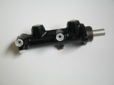ford capri 2.8i master cylinder