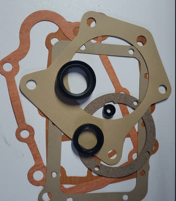Ford Type 5 Gearbox Gasket & Oil Seal Set | Fits Capri, Granada 2.8 & 3.0 V6 Models 9 thumbnail image